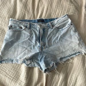 Abercrombie shorts